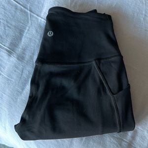 Brand new Lululemon align leggings with pockets. Never worn, tags removed